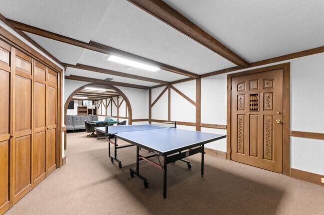 Building Photo - Fully Furnished Luxury Estate in Boise's Lower Highlands