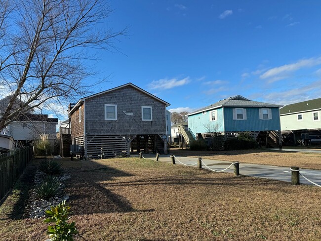 Primary Photo - Furnished Home Colington Harbour