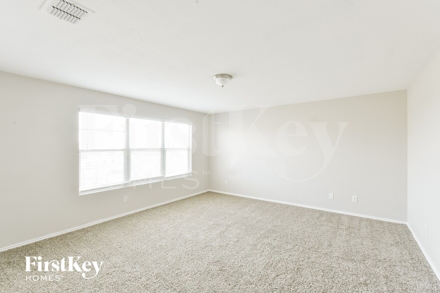 Building Photo - 9422 Copper Mist