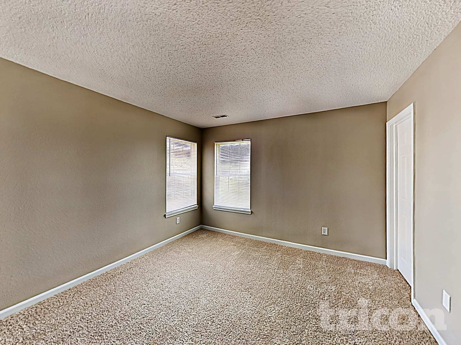 Building Photo - 5635 High Timber Ln