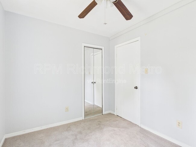 Building Photo - 11220 Sunfield Dr