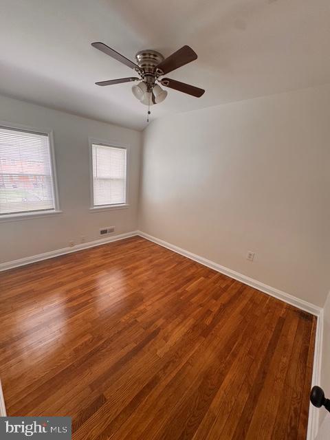 Building Photo - 1090 Cameron Rd