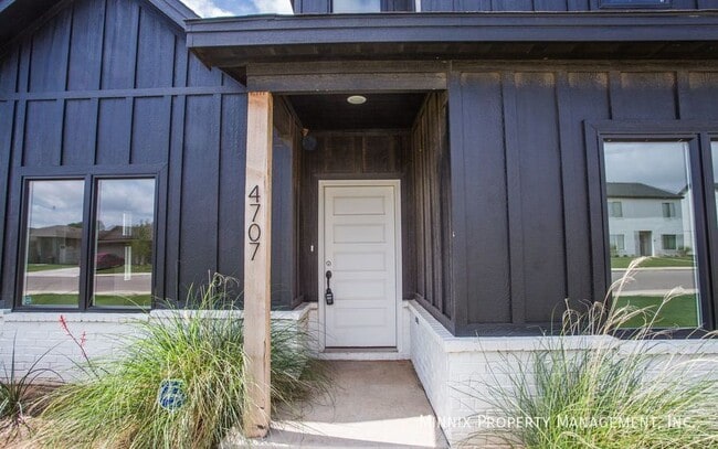 Building Photo - 4707 125th St