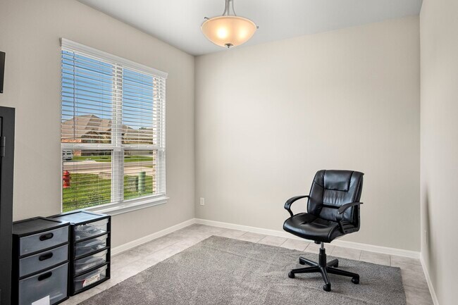 Building Photo - 26019 Babe Ruth Dr