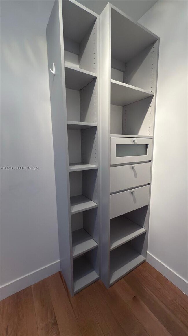 Building Photo - 2021 Meridian Ave