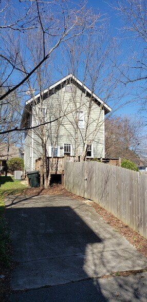 Building Photo - 340 Murray St