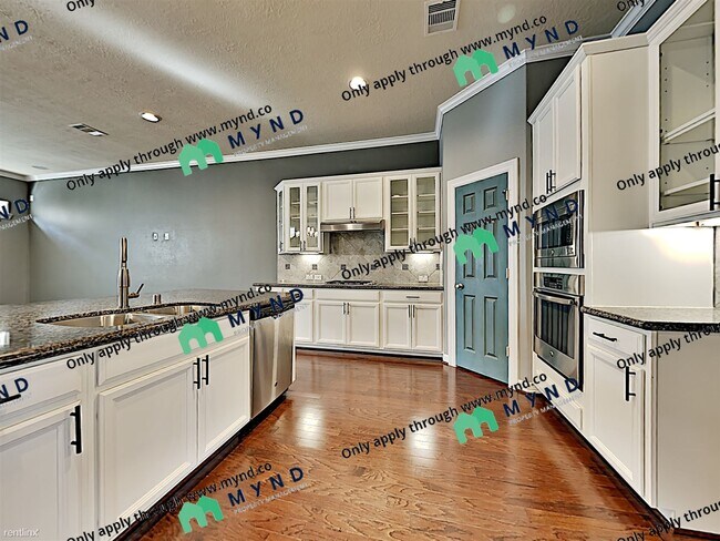 Building Photo - 4 br, 3.5 bath House - 2849 Kings Retreat Cir