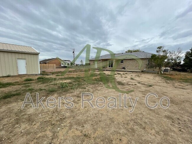 Building Photo - 965 N Cimarron Dr