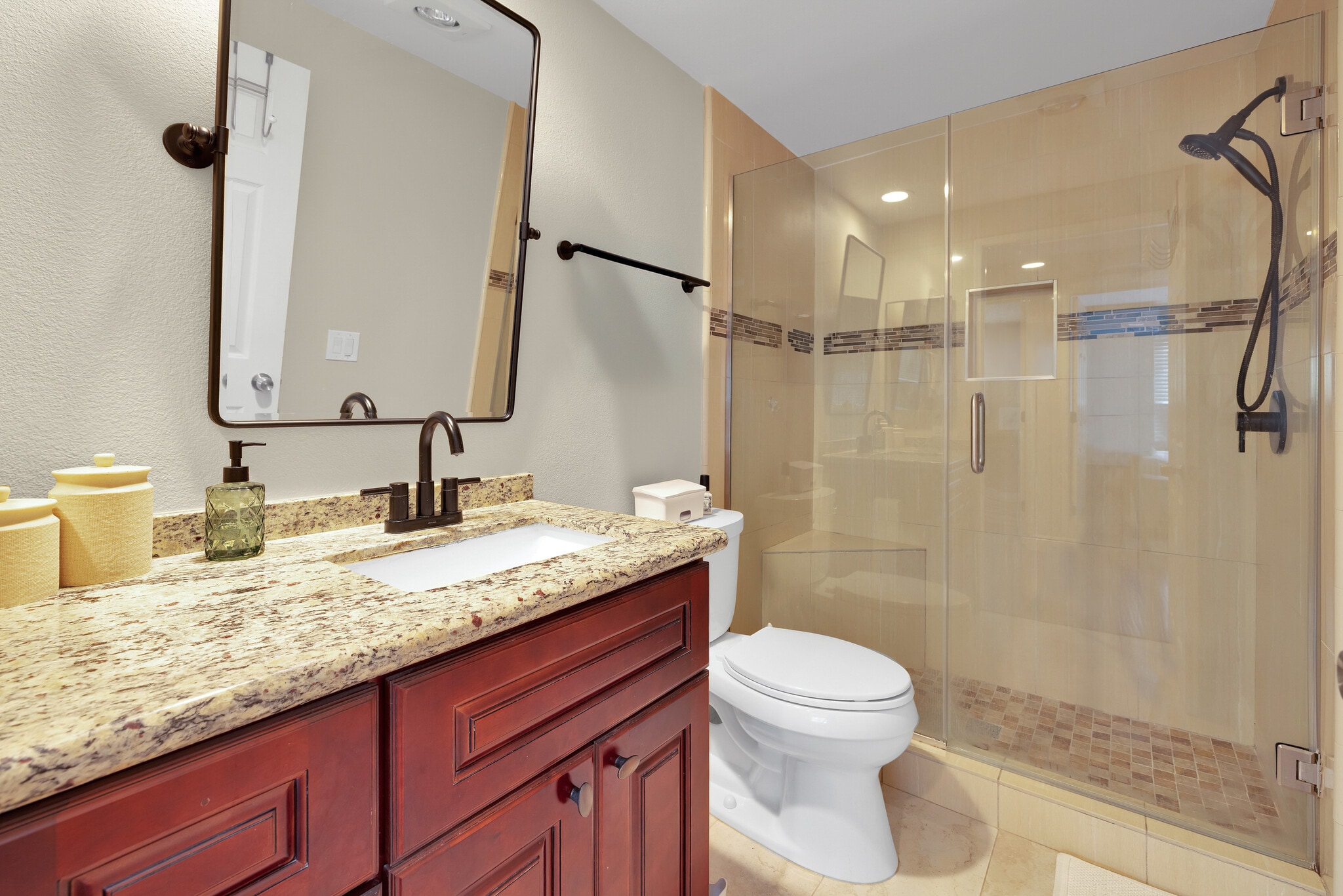 Building Photo - 3168 Via Vista