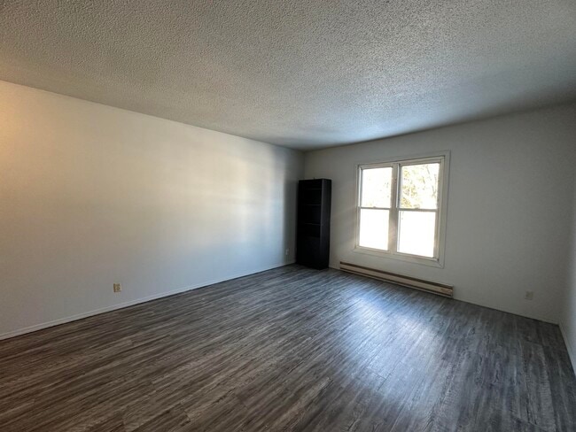 Building Photo - 123-16 Attica-W