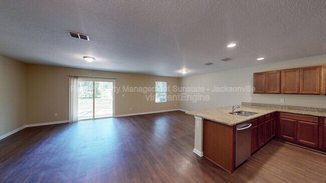 Building Photo - 711 Cahoon Rd N