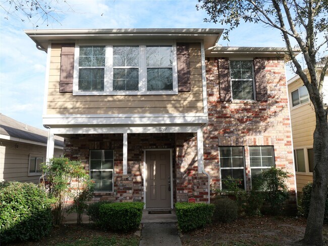 Building Photo - 1739 Nichole Woods Dr