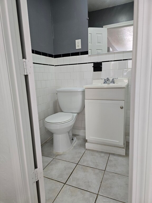 Building Photo - 40 Aetna St