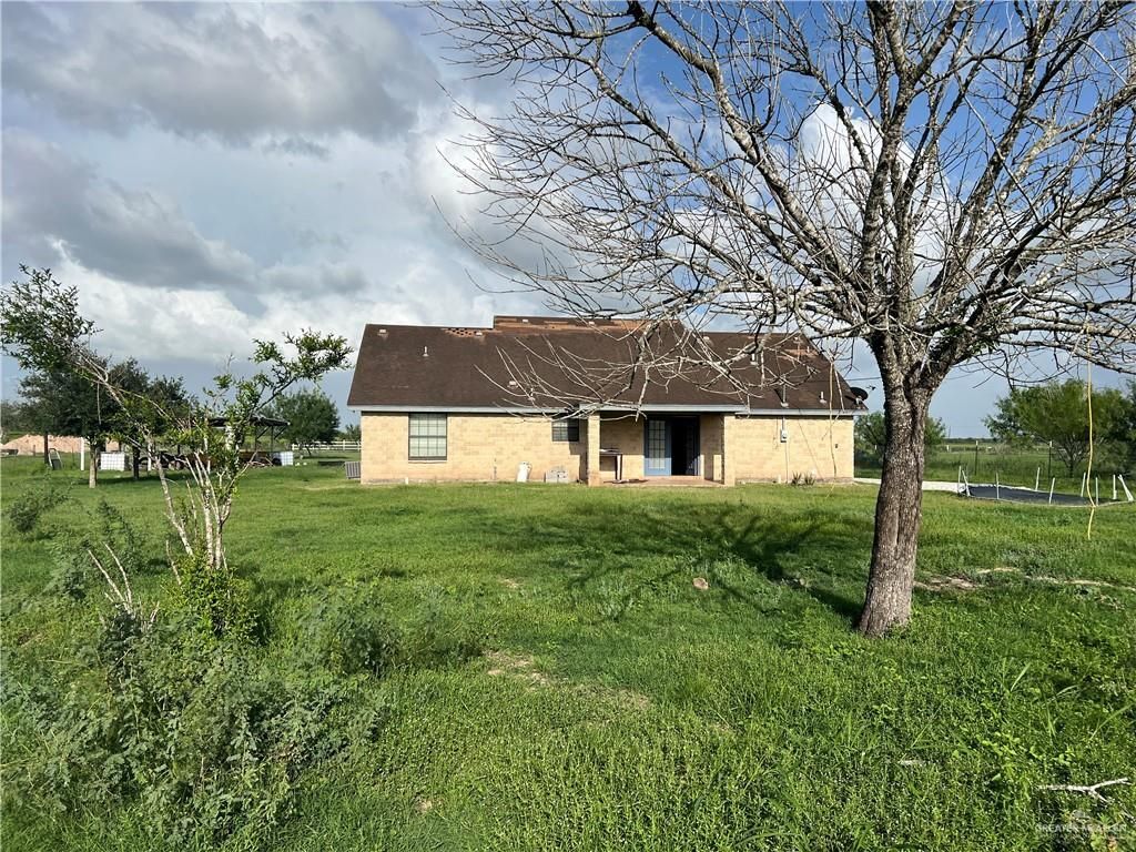 Building Photo - 24175 Engleman Rd