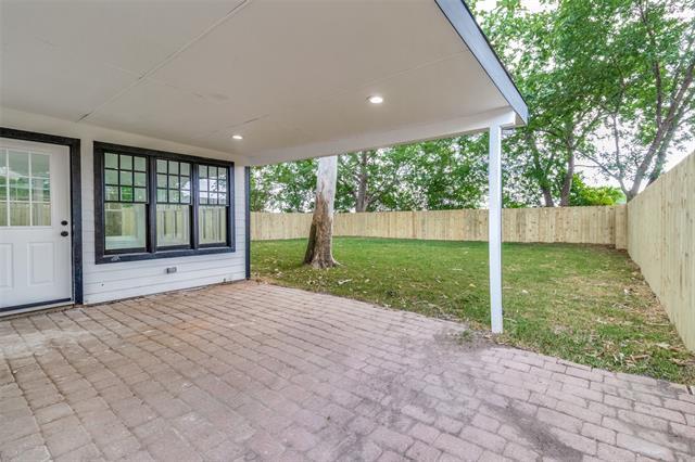 Building Photo - 1208 N Grant Dr