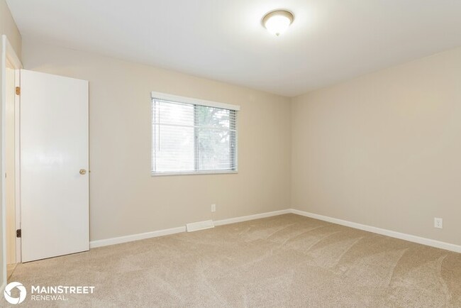 Building Photo - 2756 Tiara Dr, Arnold, MO 63010