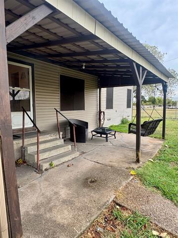 Building Photo - 2461 St Paul Rd