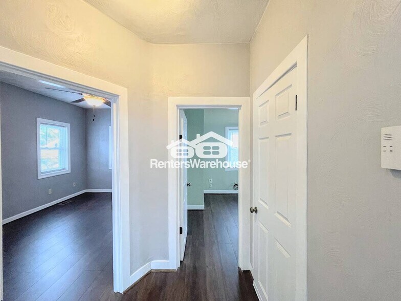 Building Photo - 3002 St Mihiel Ave