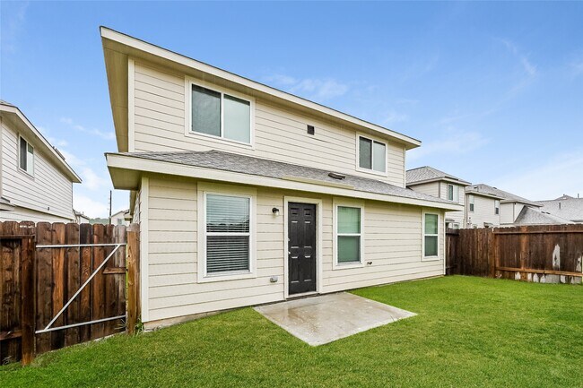 Building Photo - 23699 Goodfellow Dr