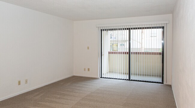 Building Photo - 155 Pearl St