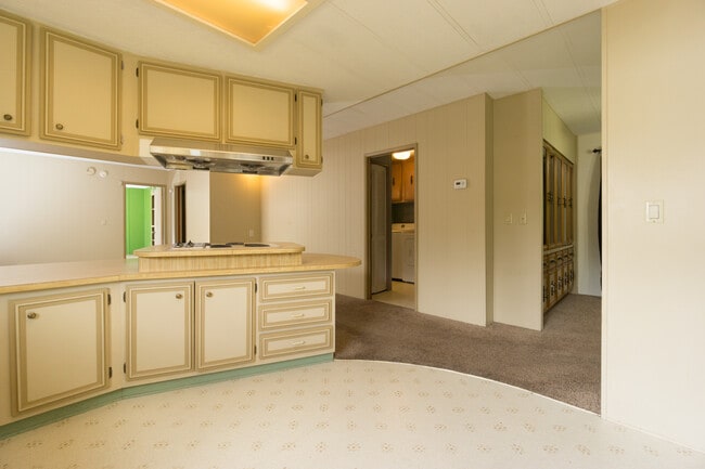 Building Photo - 11811 SE 184th St