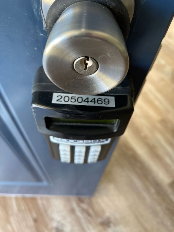 Building Photo - 931-933 E. Whittier Street