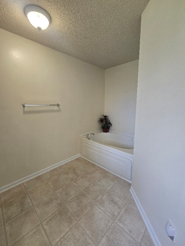 Building Photo - 101 Herrick Dr SW