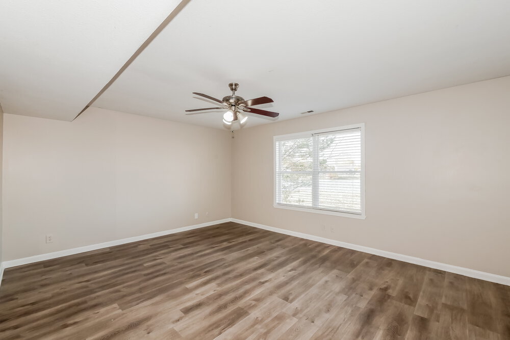 Building Photo - 8538 Baypointe Dr