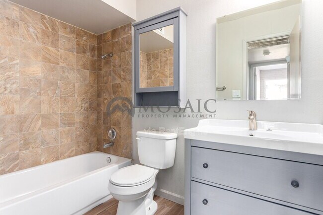 Building Photo - 1204 S McClintock Dr