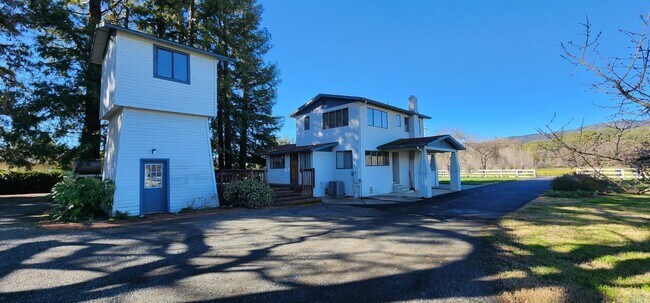 Building Photo - 5188 Gordon Valley Rd