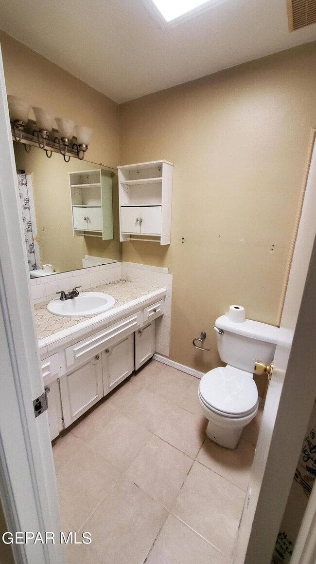Building Photo - 332 Rio Verde Dr