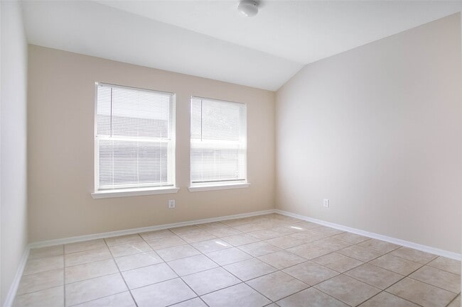 Building Photo - 3722 Primrose Trace Ln