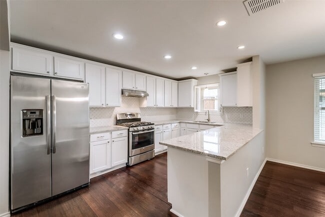 Building Photo - 6306 Highgate Ln