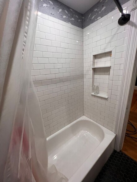 Building Photo - 238 Water St