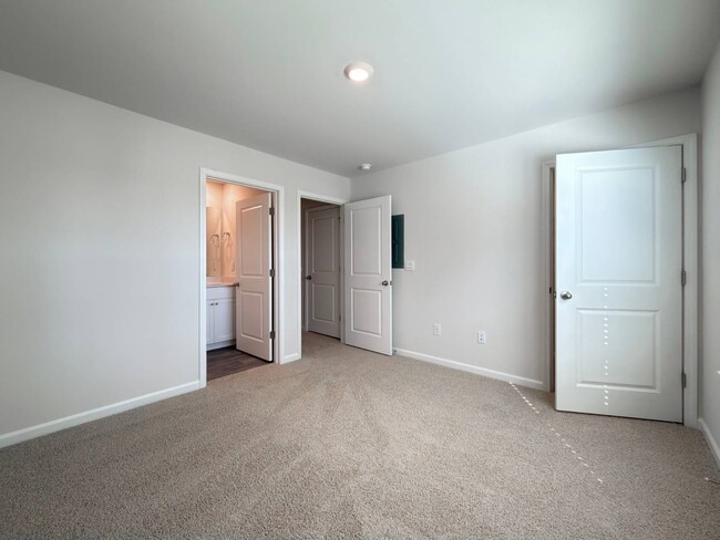 Building Photo - 8534 Beckett Chase Wy