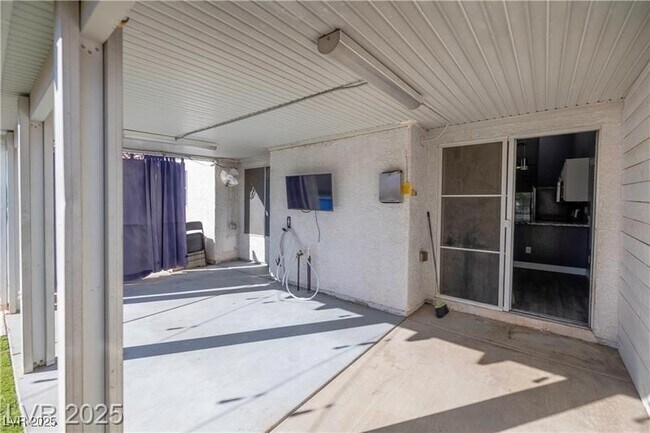 Building Photo - 4720 Painted Hills St