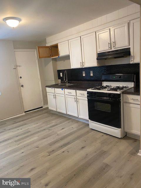 Building Photo - 2709 Presbury St