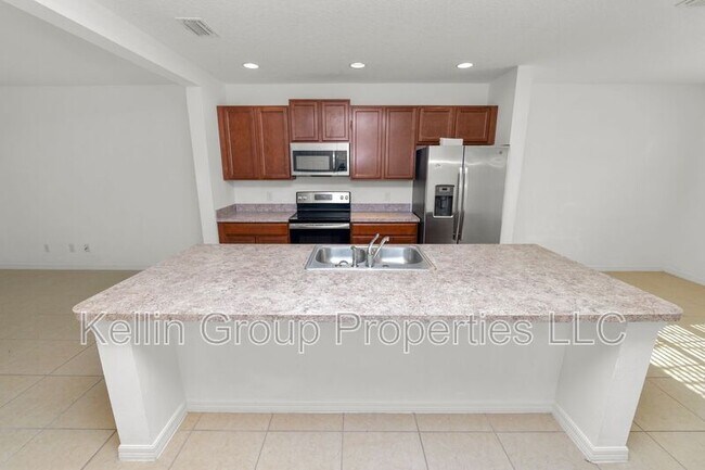 Building Photo - 271 Annabelle Way