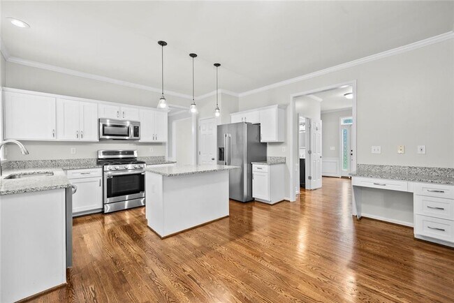 Building Photo - 2371 Traywick Chase