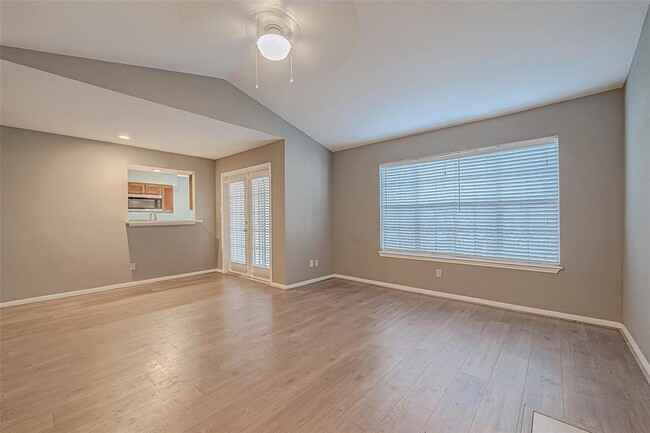 Building Photo - 14600 Fonmeadow Dr