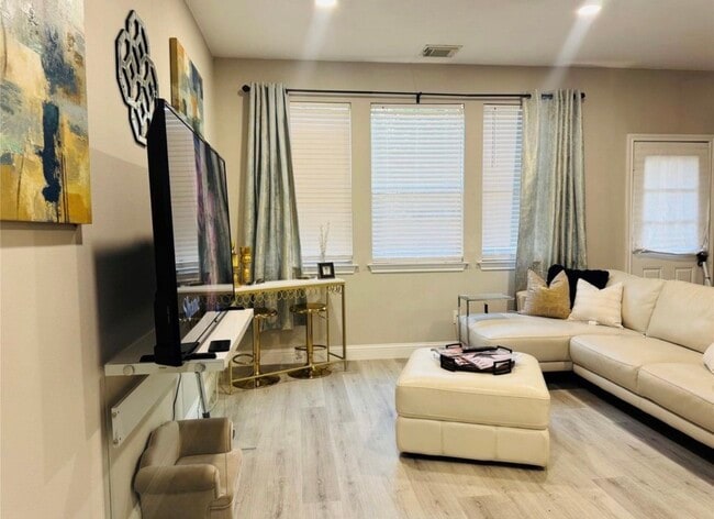 Building Photo - 3135 Atherton Canyon Ln