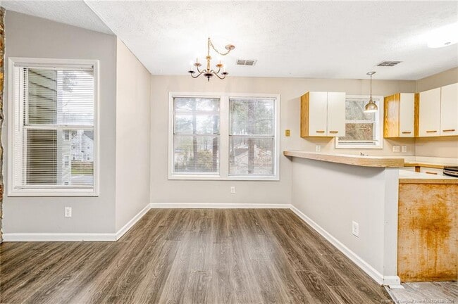 Building Photo - 6813 Willowbrook Dr