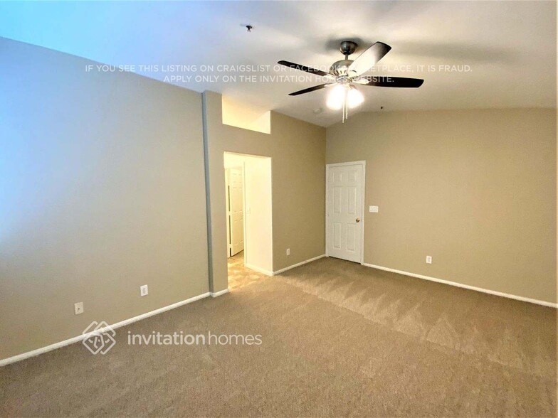 Building Photo - 739 Tree Vista Ct