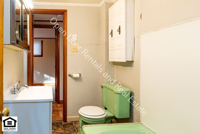 Building Photo - 3 bedroom home now available