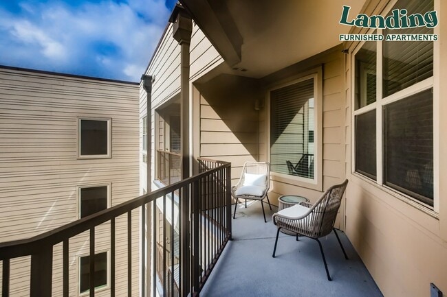 Building Photo - 5755 Almeda Rd