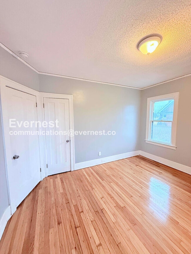 Building Photo - 12703 Northlawn St