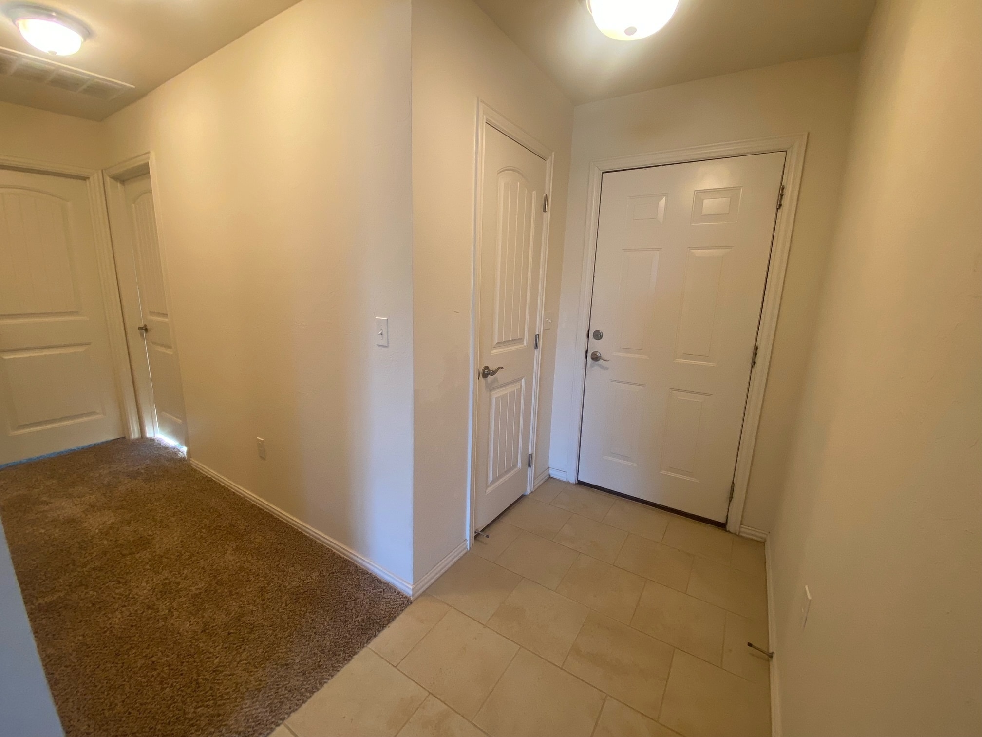 Building Photo - 3609 Scarlet Ln