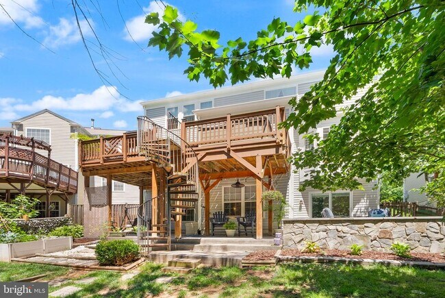 Building Photo - 6050 Smooth Stone Pl
