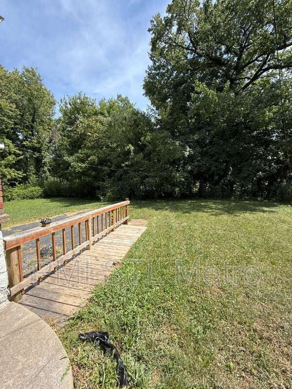 Building Photo - 2134 Rosebud Ave