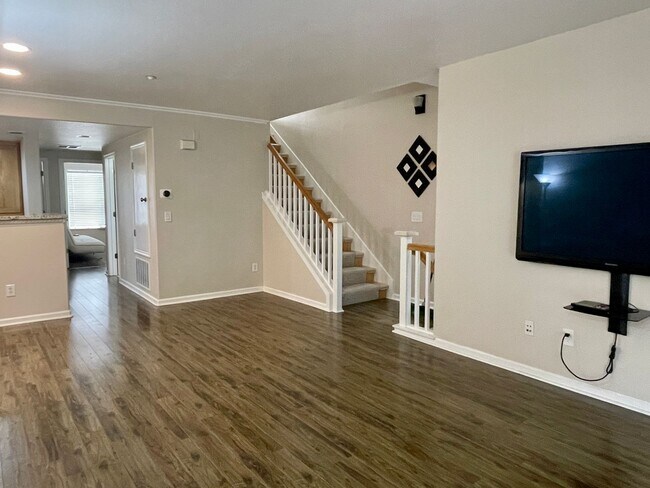 Building Photo - Clean, Classic Contemporary 3 Bedroom + 2 Bath Townhouse Style Home Near Downtown Campbell & Will...